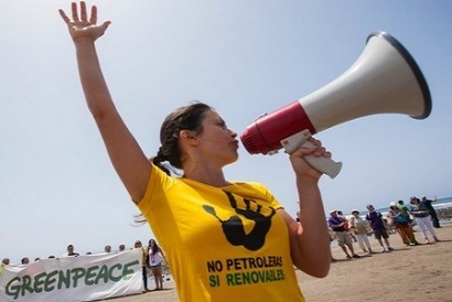 Greenpeace denuncia a la Armada