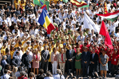 La Ministra de Fomento inaugura Solar Decathlon 2012