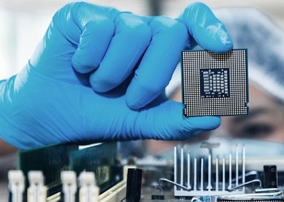 La escasez de microchips está elevando el precio de los componentes fotovoltaicos