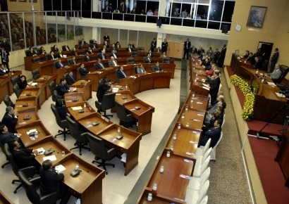 El parlamento aprueba incentivar la fotovoltaica