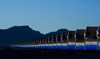 Abengoa busca el sol en Arizona mientras Rajoy visita Fukushima