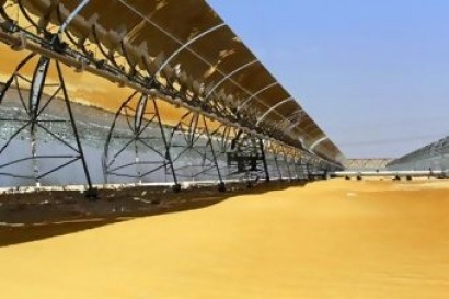 Inauguran en Oriente Medio la mayor planta solar cilindroparabólica del mundo