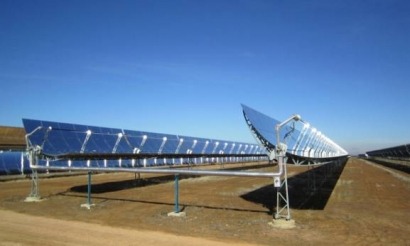 FCC inaugura su primera planta termosolar