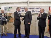 Fabra inaugura la primera central termosolar de la Comunidad Valenciana